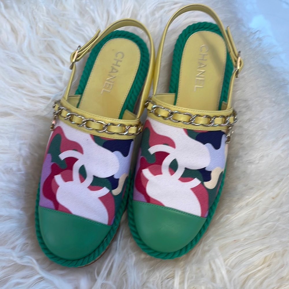 Chanel Espadrille flats